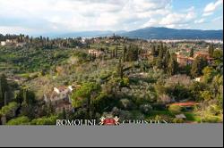 HISTORIC VILLA FOR SALE IN FLORENCE, PIAN DEI GIULLARI