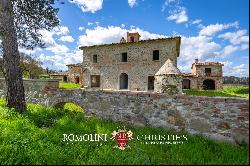 STONE HAMLET TO BE RESTORED FOR SALE IN CITTÀ DI CASTELLO, UMBRIA