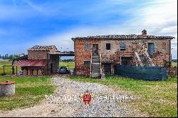 BOUTIQUE WINERY FOR SALE IN MONTEPULCIANO, TUSCANY