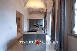 LUXURY APARTMENT WITH TERRACE AND GARAGE FOR SALE IN MONTEPULCIANO