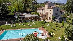 BOUTIQUE HOTEL FOR SALE IN SAN GIMIGNANO, TUSCANY