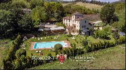 BOUTIQUE HOTEL FOR SALE IN SAN GIMIGNANO, TUSCANY