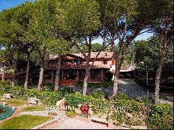 MODERN VILLA FOR SALE IN MAGIONE, LAKE TRASIMENO