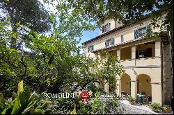 HISTORIC VILLA WITH POOL FOR SALE IN PERUGIA, UMBRIA