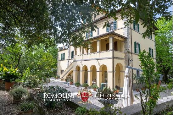 HISTORIC VILLA WITH POOL FOR SALE IN PERUGIA, UMBRIA