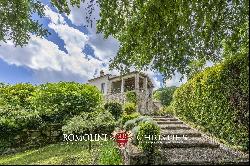 RESTORED COUNTRY HOUSE WITH POOL FOR SALE IN CITTa DI CASTELLO