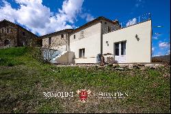 RESTORED COUNTRY HOUSE WITH POOL FOR SALE IN CITTa DI CASTELLO