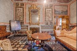 LUXURY APARTMENT FOR SALE IN THE HISTORIC CENTER OF CITTÀ DI CASTELLO