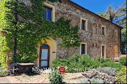 ORGANIC ESTATE WITH AGRITURISMO AND YOGA CENTER FOR SALE IN MAREMMA