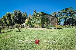 ORGANIC ESTATE WITH AGRITURISMO AND YOGA CENTER FOR SALE IN MAREMMA