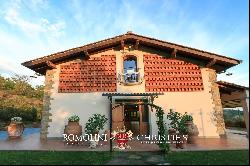 RESTORED FARMHOUSE WITH EVENT VENUE FOR SALE IN SUBBIANO