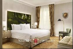 2-BEDROOM APARTMENT FOR SALE IN FLORENCE, PALAZZO PORTINARI SALVIATI