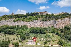 LUXURY VILLA FOR SALE IN ORVIETO, UMBRIA