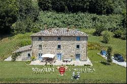 LUXURY VILLA FOR SALE IN ORVIETO, UMBRIA