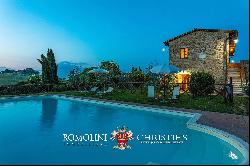 STUNNING ORGANIC ESTATE FOR SALE IN PIENZA, VAL D'ORCIA