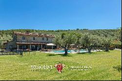 RESTORED FARMHOUSE WITH POOL FOR SALE ON LAKE TRASIMENO, UMBRIA