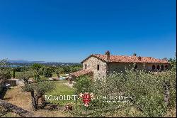 RESTORED FARMHOUSE WITH POOL FOR SALE ON LAKE TRASIMENO, UMBRIA