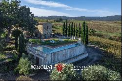 RENOWNED WINE ESTATE FOR SALE IN MONTALCINO, TUSCANY