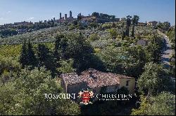 COUNTRY HOUSE FOR SALE IN SAN GIMIGNANO, TUSCANY