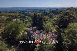 COUNTRY HOUSE FOR SALE IN SAN GIMIGNANO, TUSCANY