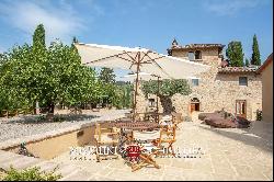 LUXURY RESTORED HAMLET FOR SALE IN CHIANTI, TUSCANY