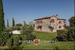 AGRITURISMO FOR SALE IN TORRITA DI SIENA, TUSCANY