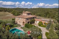 LUXURY BOUTIQUE HOTEL FOR SALE IN SIENA, TUSCANY