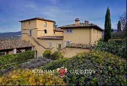 LUXURY VILLA WITH POOL AND OLIVE GROVE FOR SALE IN BAGNO A RIPOLI