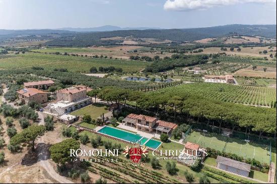 Tuscan Coast - ESTATE WITH LUXURY RESORT AND VINEYARDS FOR SALE IN GROSSETO