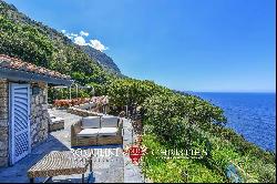 LUXURY WATERFRONT VILLA FOR SALE IN MONTE ARGENTARIO