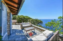 LUXURY WATERFRONT VILLA FOR SALE IN MONTE ARGENTARIO