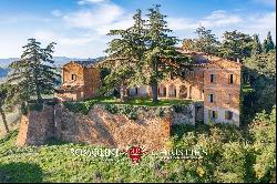 SEA VIEW CASTLE TO BE RESTORED FOR SALE IN EMILIA-ROMAGNA