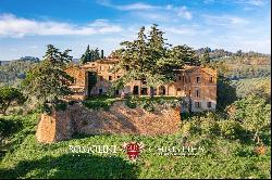 SEA VIEW CASTLE TO BE RESTORED FOR SALE IN EMILIA-ROMAGNA