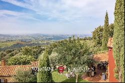 HAMLET WITH POOL AND PANORAMIC VIEWS FOR SALE ON THE TUSCAN COAST, SCANSANO