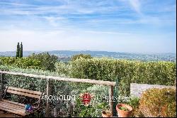 HAMLET WITH POOL AND PANORAMIC VIEWS FOR SALE ON THE TUSCAN COAST, SCANSANO