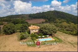 756-HA HUNTING ESTATE FOR SALE IN MAREMMA, TUSCANY