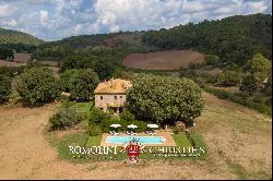 756-HA HUNTING ESTATE FOR SALE IN MAREMMA, TUSCANY