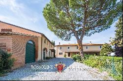 ESTATE WITH VINEYARD AND HUNTING RESERVE FOR SALE IN FLORENCE, TUSCANY