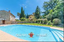 PERIOD VILLA WITH POOL AND GUESTHOUSE FOR SALE TUSCANY, AREZZO