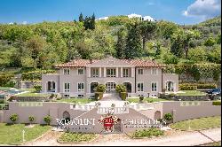 LUXURY MANSION FOR SALE IN FLORENCE, TUSCANY