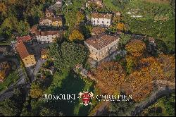 CHARMING HISTORIC VILLA WITH PARK FOR SALE LUCCA, TUSCANY