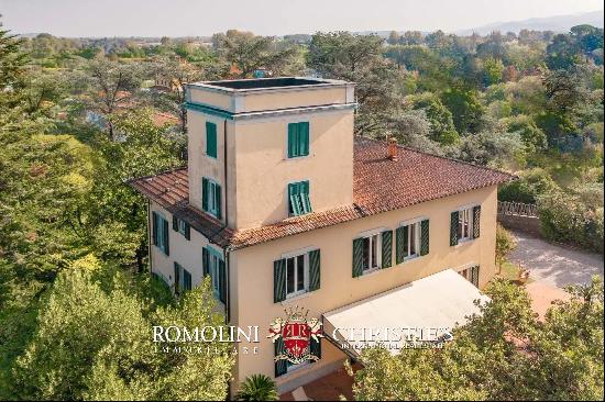 LUXURY RESTORED PERIOD VILLA FOR SALE LUCCA TUSCANY