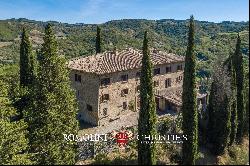 COUNTRYSIDE VILLA, RENOVATION PROJECT FOR SALE IN UMBRIA