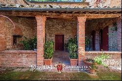 PROPERTY FOR SALE IN SIENA, TUSCANY