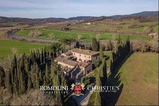 PROPERTY FOR SALE IN SIENA, TUSCANY