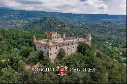 STUNNING RESTORED CASTLE FOR SALE PIEDMONT MONTALTO DORA