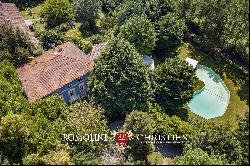 HISTORIC VILLA, BOUTIQUE HOTEL FOR SALE IN LUCCA, TUSCANY