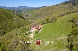 RESTORED COUNTRY HOUSE FOR SALE TUSCANY FORESTE CASENTINESI NATIONAL PARK