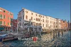 LUXURY APARTMENT FOR SALE GRAND CANAL VENICE