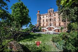 CASTLE HOTEL FOR SALE IN LANGHE, BAROLO, UNESCO WORLD HERITAGE SITE